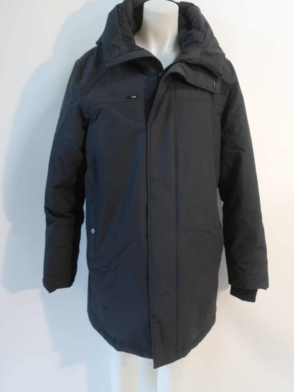 NWOT Nobis Etienne Black (Item-25) Canadian White Duck Down Hooded Parka Coat L